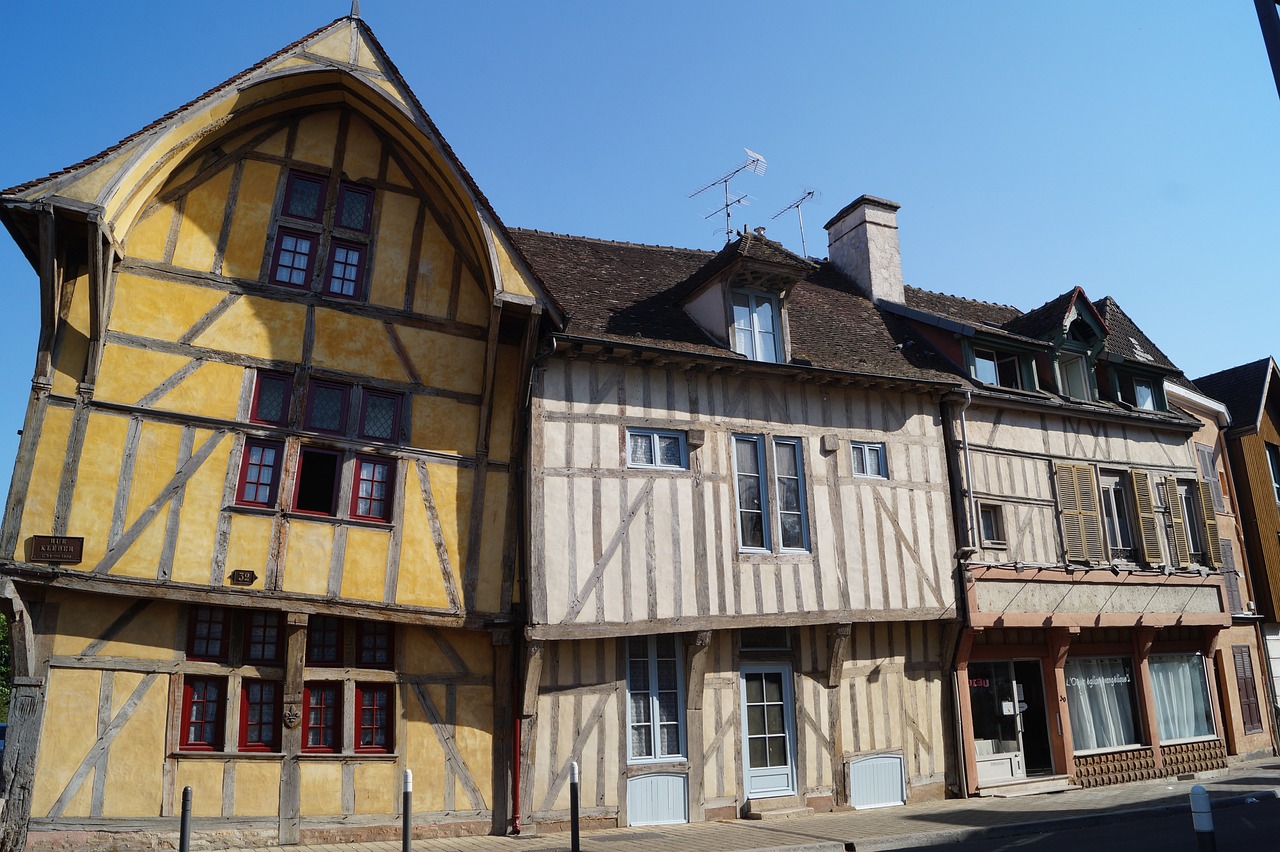 Troyes
