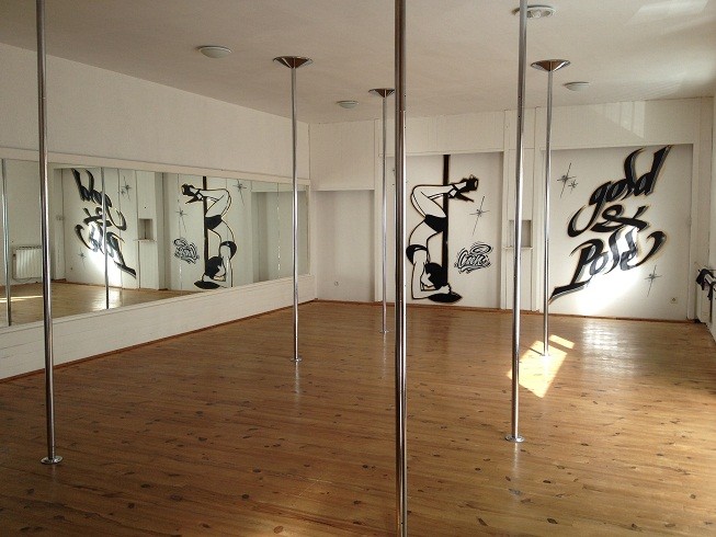 Gold & Pole Caen